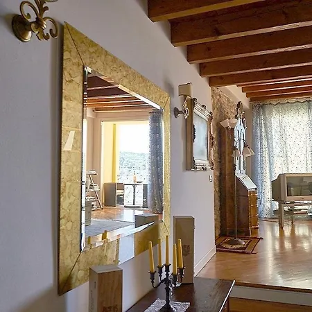 Rose Apartment *